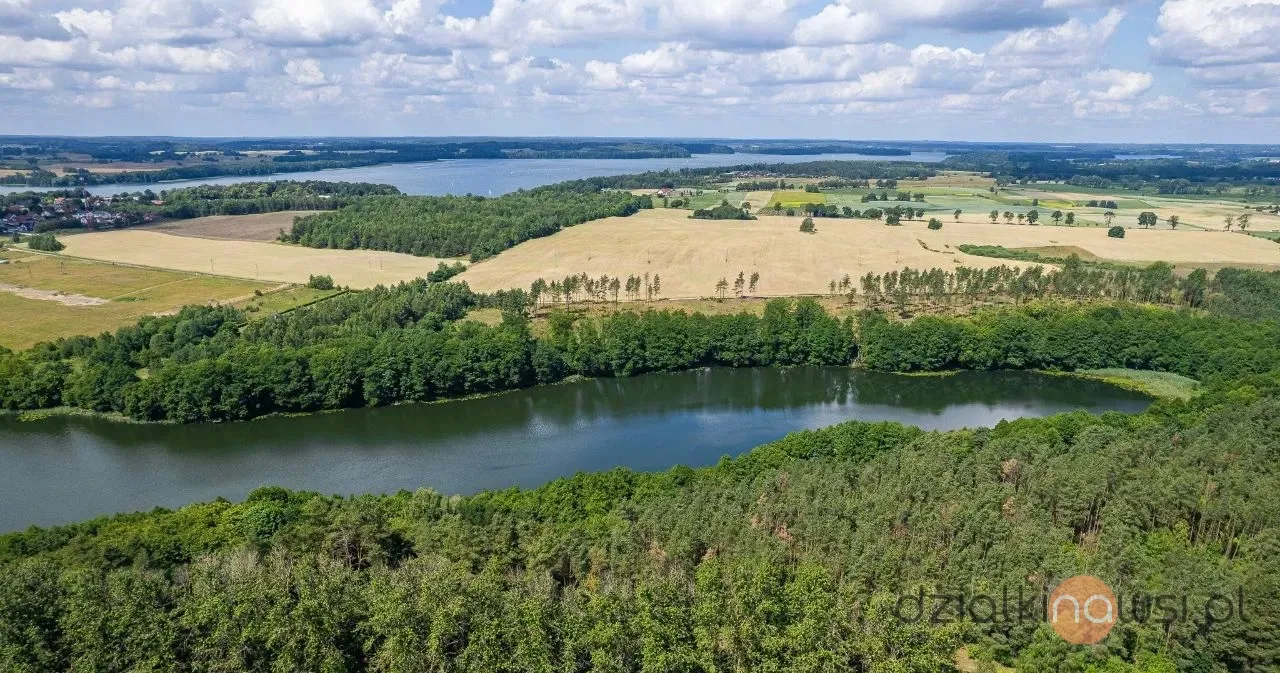 Działki o powierzchni 3000m2 z linią brzegową jeziora Nątlino w Czaplinku woj. Zachodniopomorskie.